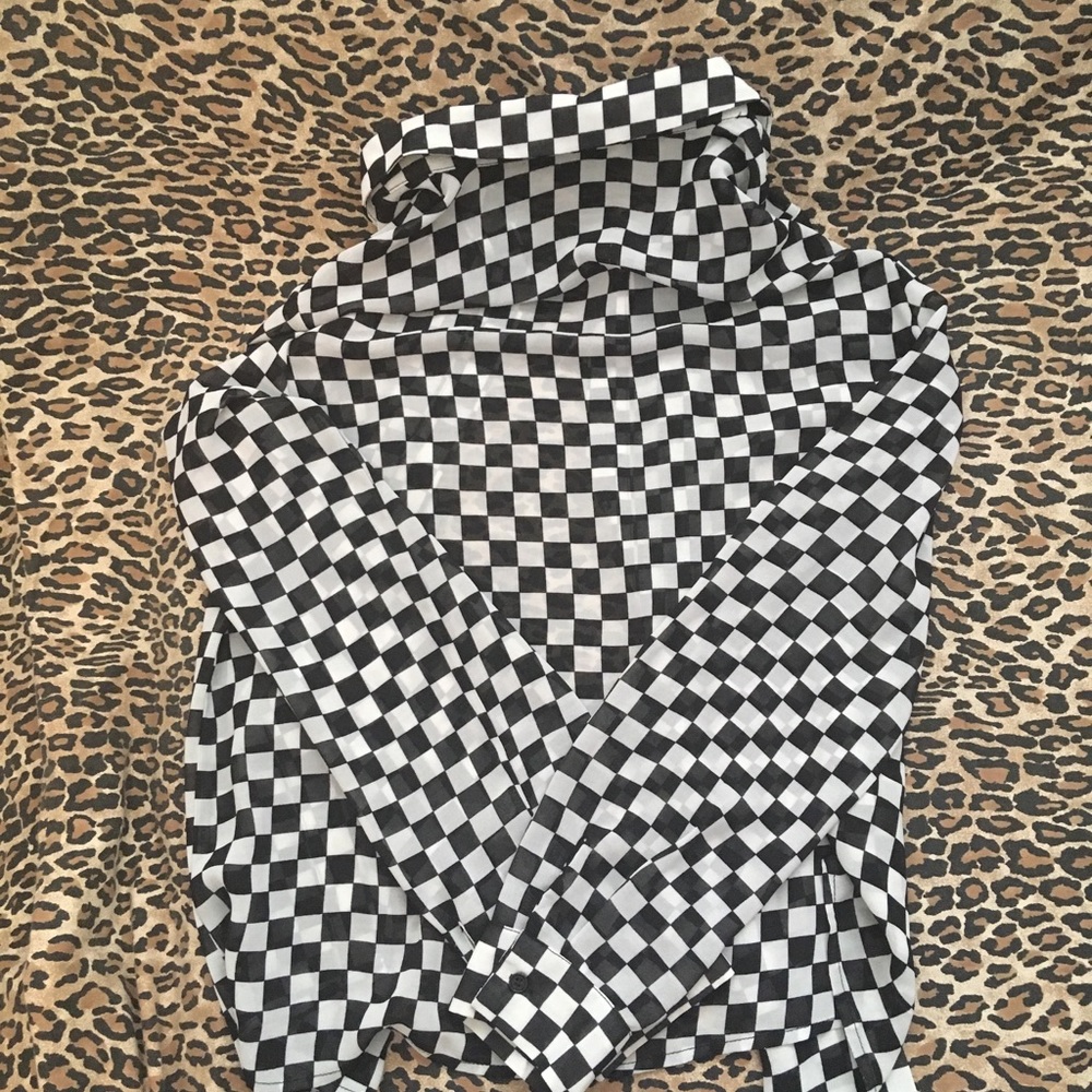 Chekered Collared Long Sleeve